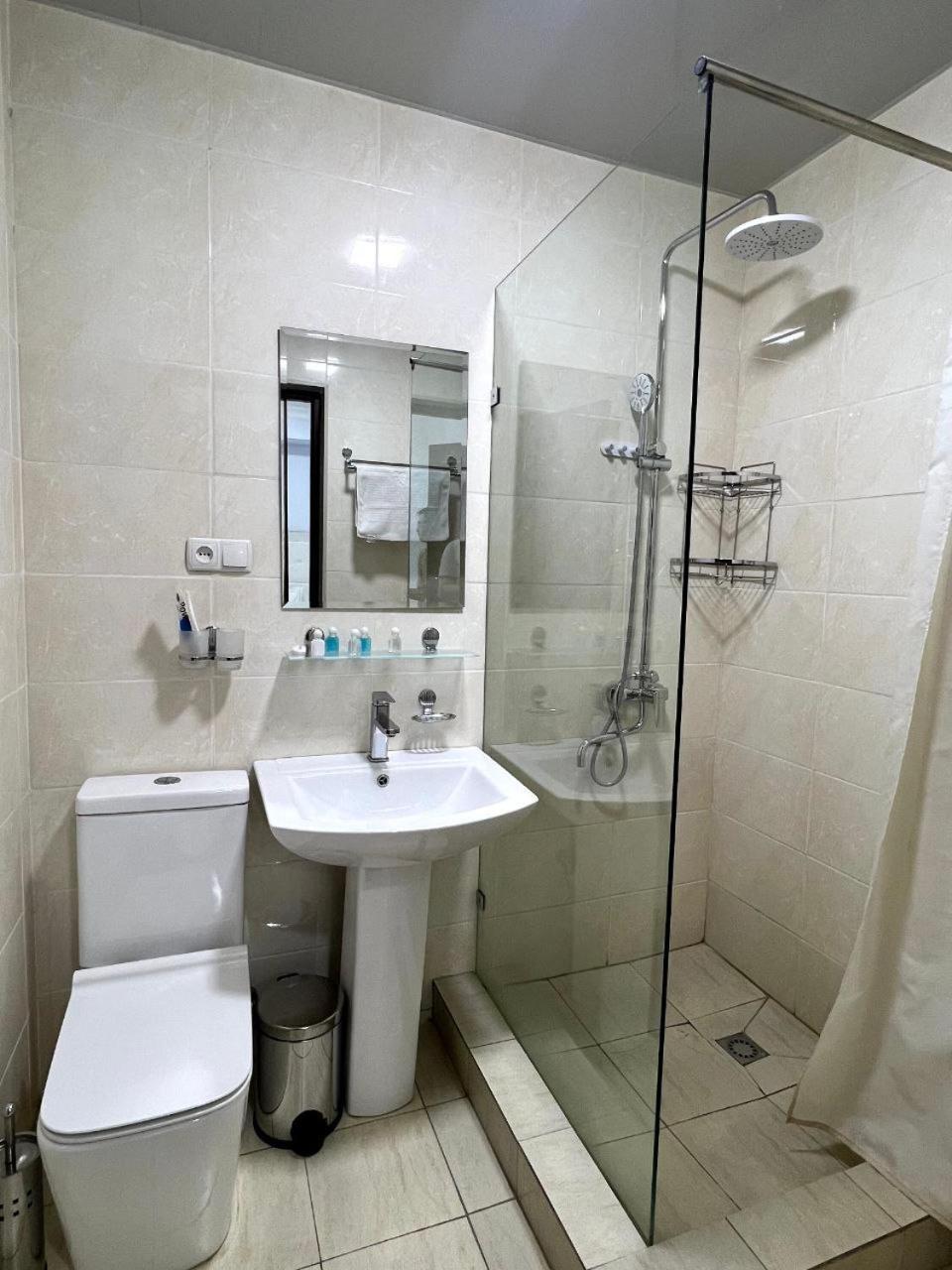 Viva Hotel Τασκένδη Εξωτερικό φωτογραφία